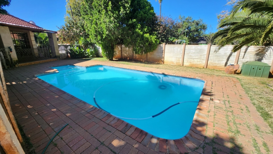3 Bedroom Property for Sale in Adamayview North West